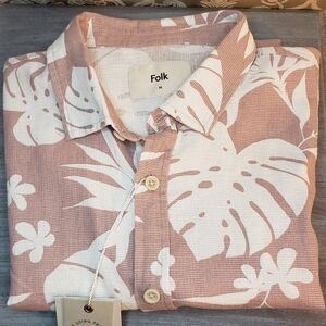 Folk Kingston Short Sleeve Button-down Shirt Size M. NWT (cmt202)
